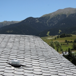 Puits de lumière installateur Pyrénées-Orientales - puit de lumière à La Cabanasse - Le Petit Charpentier à Font Romeu